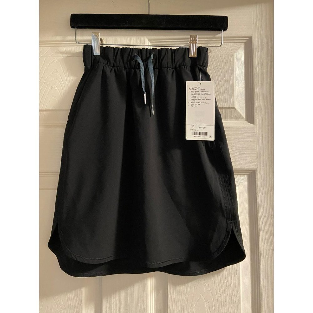 NEW Lululemon | On The Fly High Rise Black Skirt Sz 2 $88